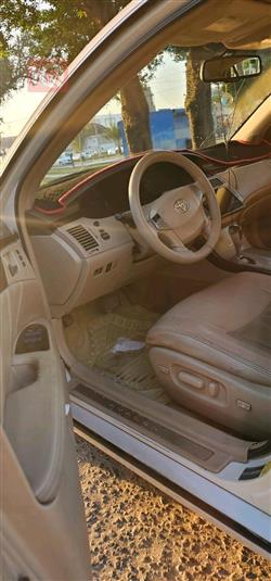 تويوتا أفالون